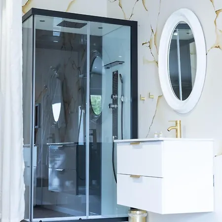 Hacienda D 3* Oletta (Corsica)